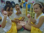 Confeccionando massinhas de modelar