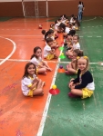 Atividade de Psicomotricidade com prato chinês. Alunos do Jardim I da Tia Renata e Tia Josi!